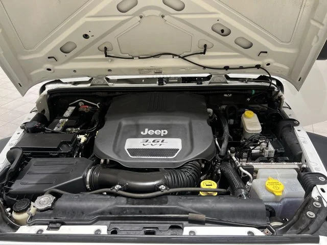 2013 Jeep Wrangler Unlimited Sport - Photo 23