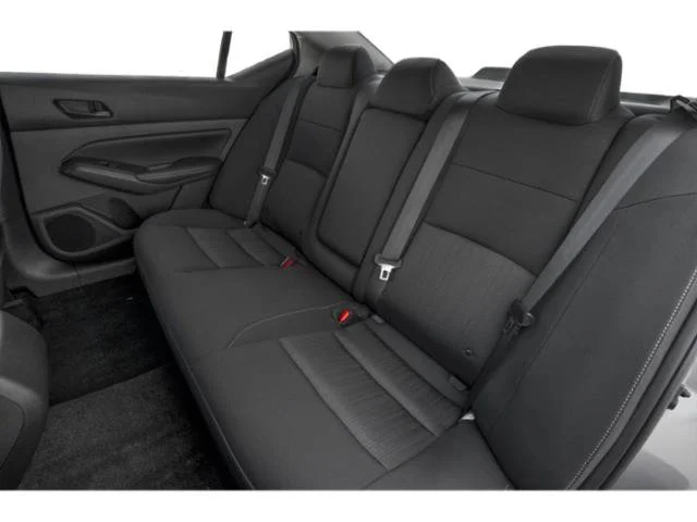 Used 2025 Super Black Clearcoat Nissan 2.5 SV image 15