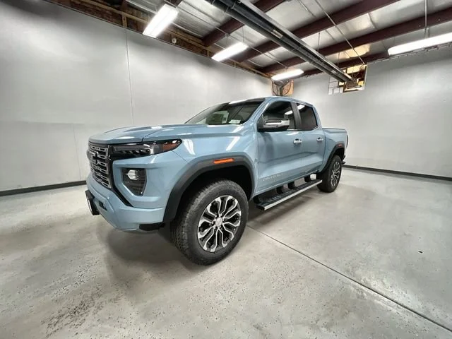 2026 GMC Canyon 4WD Denali Crew Cab Short Box's photo