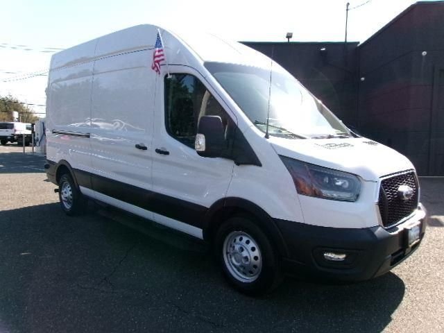 Used 2023 Oxford White Ford Base image 3