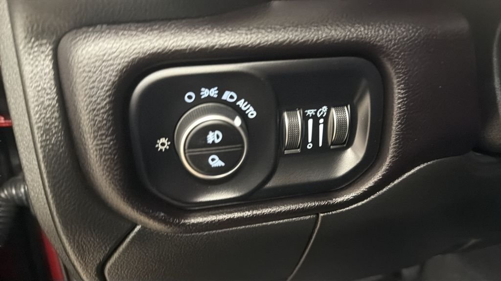 2024 RAM Ram 3500 Pickup Laramie - Photo 16