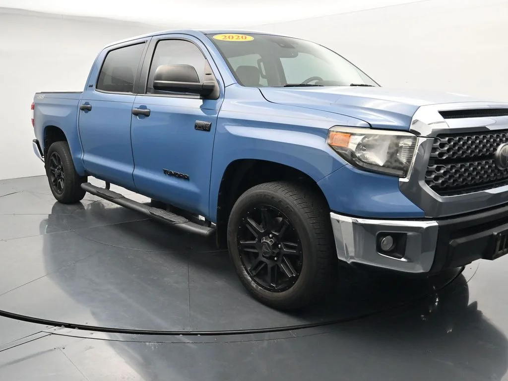 Used 2020 Blue Toyota SR5 image 1
