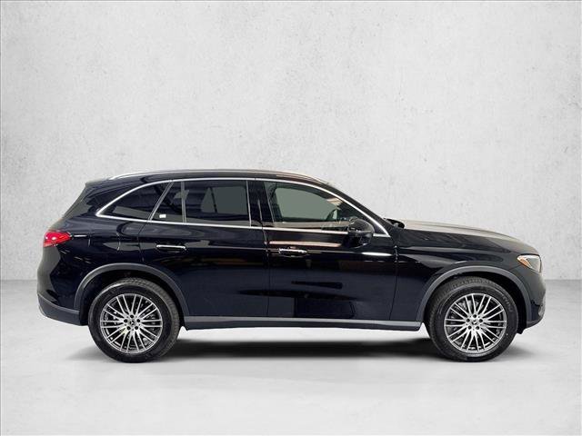 New 2026 Black Mercedes-Benz GLC 300 image 34