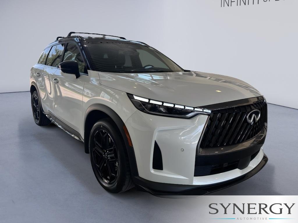 New 2027 2T RAD WHT INFINITI Sport AWD image 4