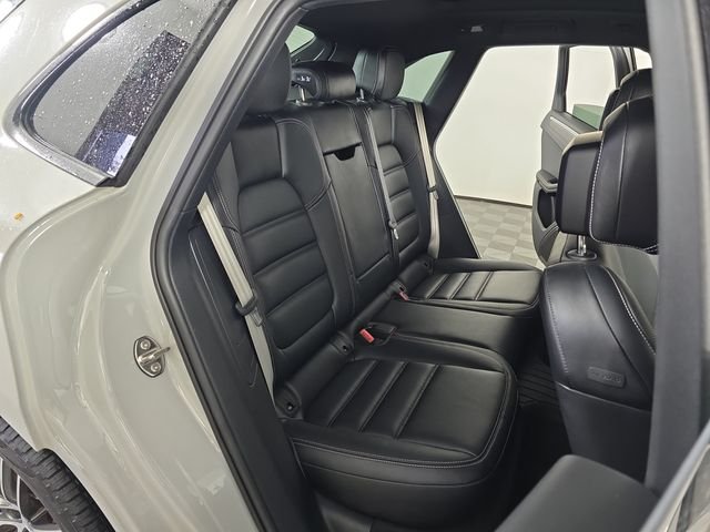 Used 2024  Porsche S image 28