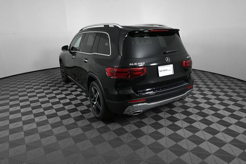New 2026 Night Black Mercedes-Benz GLB 250 image 42