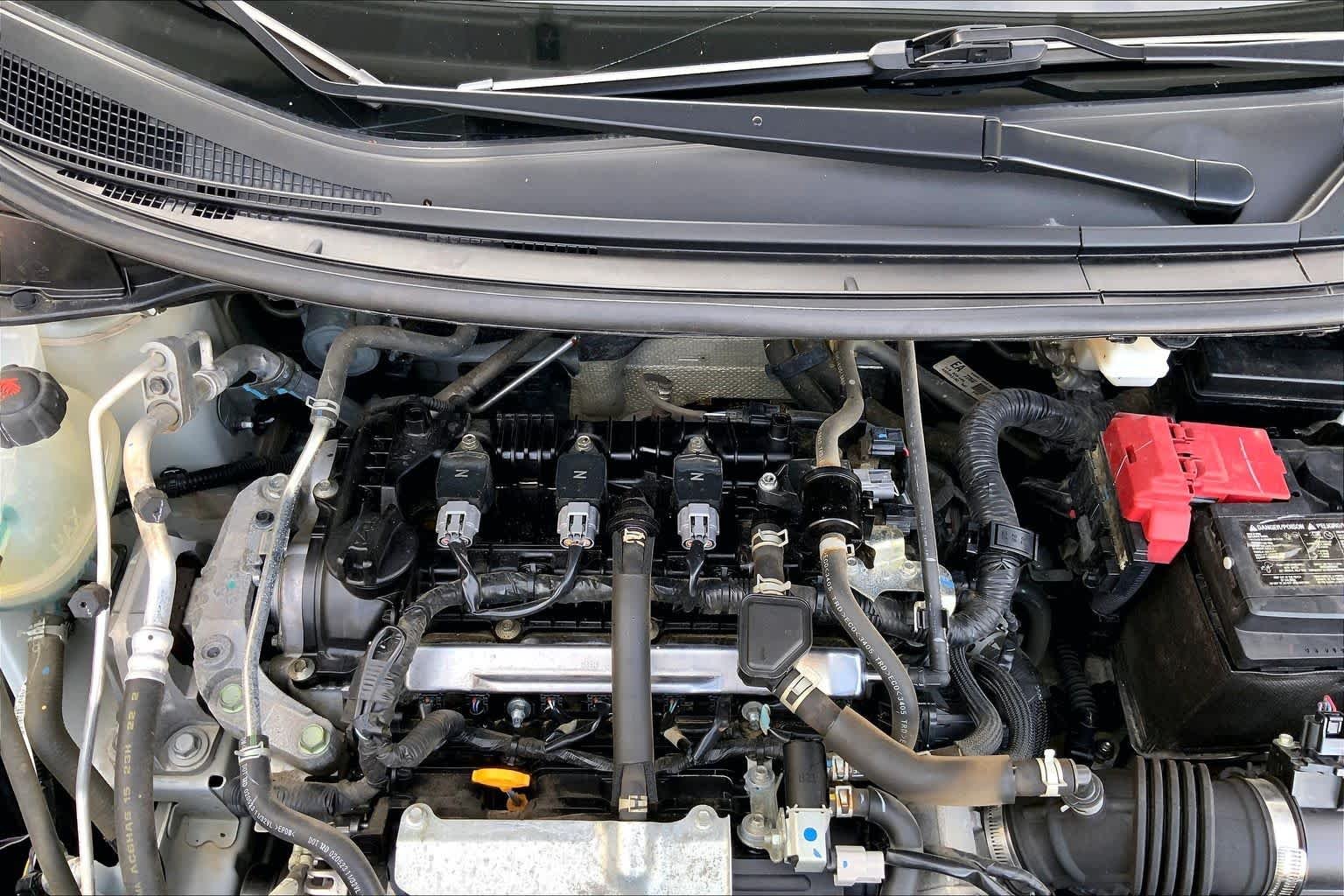 Used 2024 Aspen White Tricoat Nissan SV image 31
