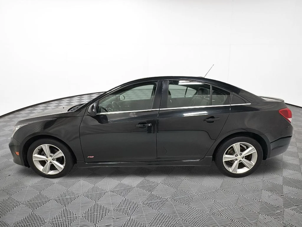 Used 2015 Chevrolet Cruze 2LT with VIN 1G1PE5SB8F7299242 for sale in Eau Claire, WI