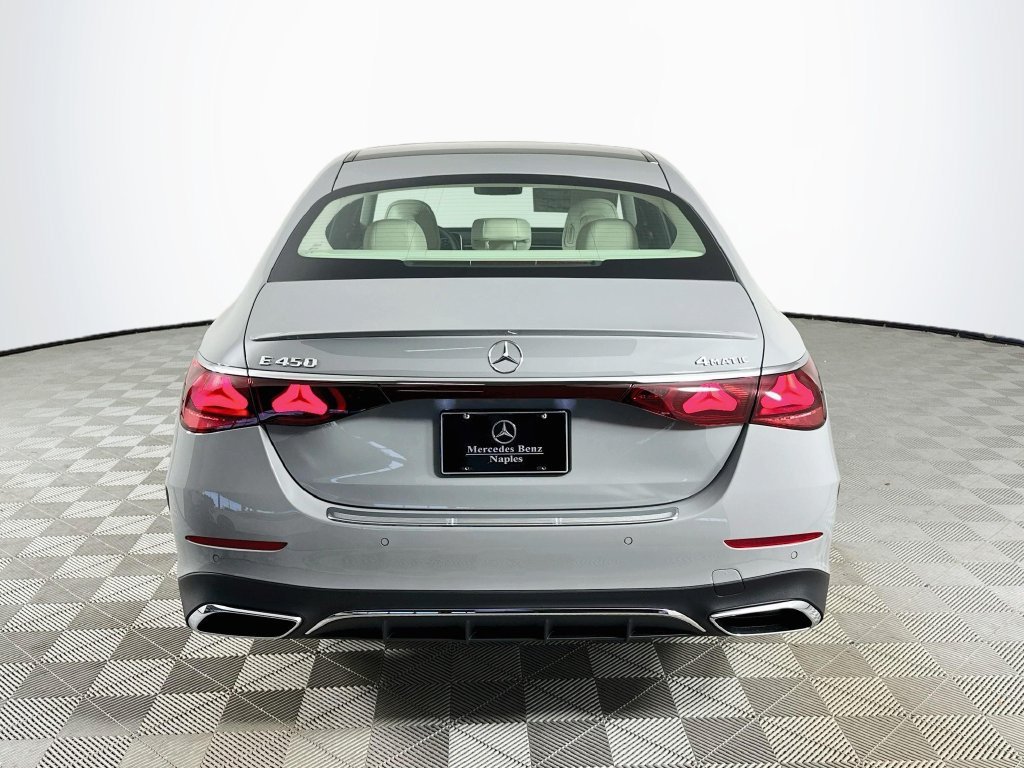 New 2027 MANUFAKTUR Alpine Grey Mercedes-Benz E 450 image 39