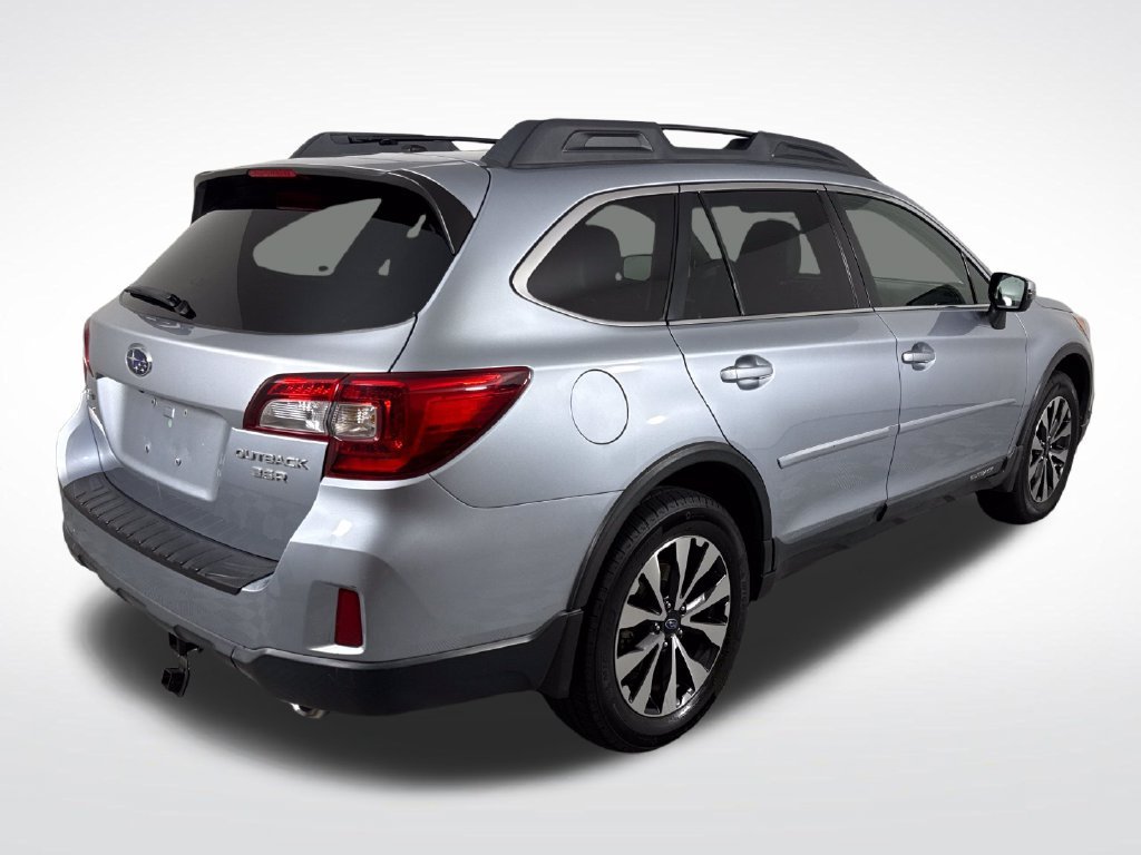 Used 2015 Silver Subaru 3.6R image 3