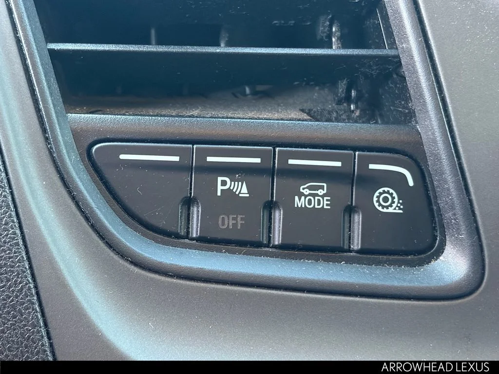 Used 2020 Red Ford XLT image 22