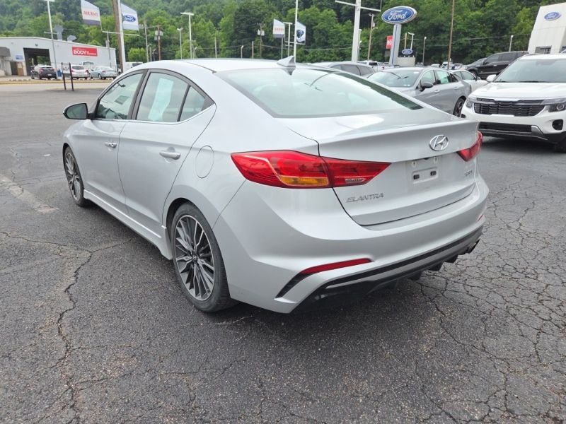 Used 2018 Silver Hyundai Sport image 5