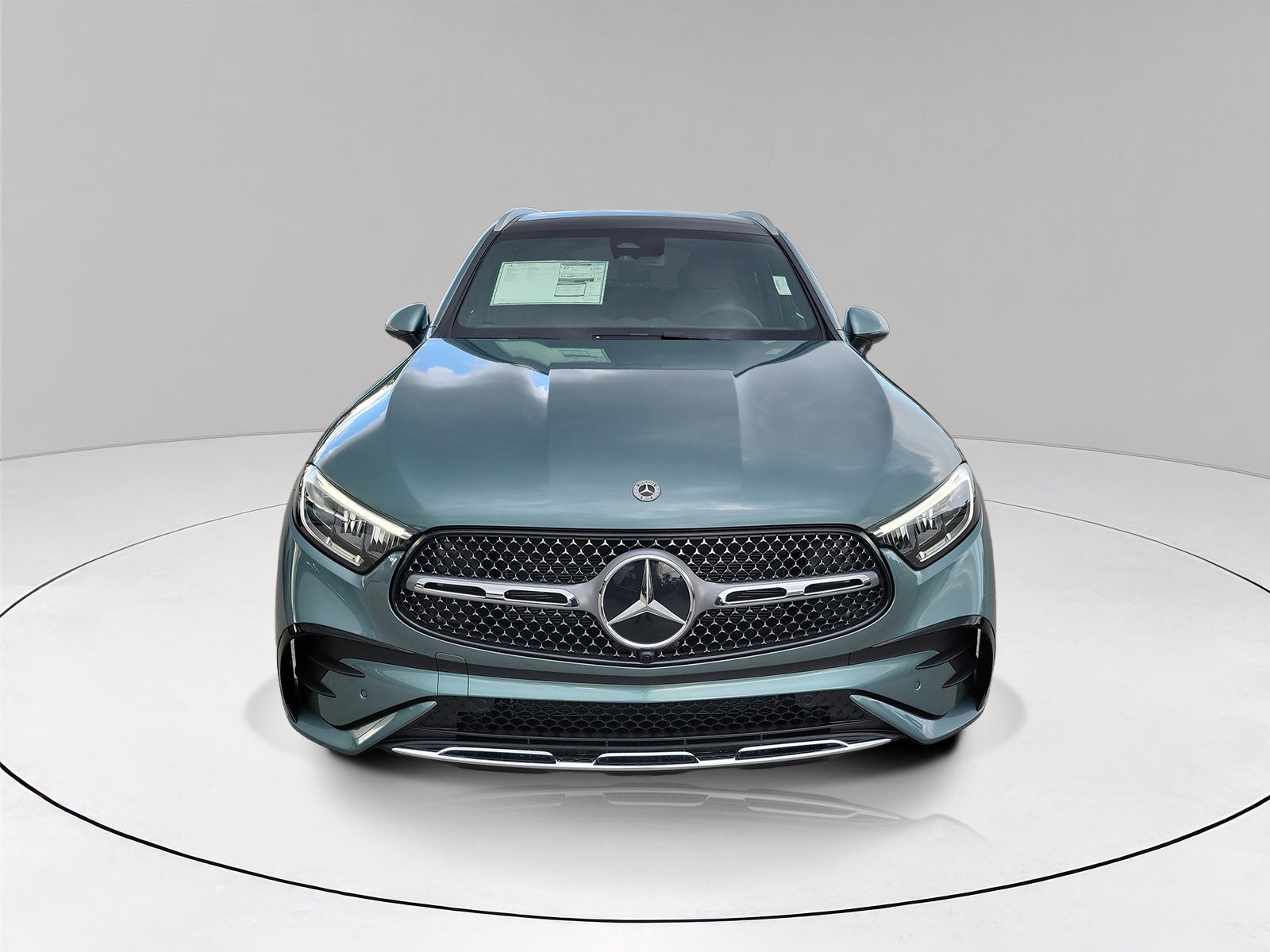 New 2026 Verde Silver Metallic Mercedes-Benz GLC 300 image 2