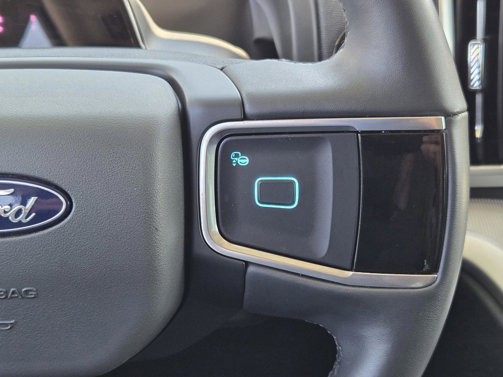 Used 2025 White Ford Active image 15