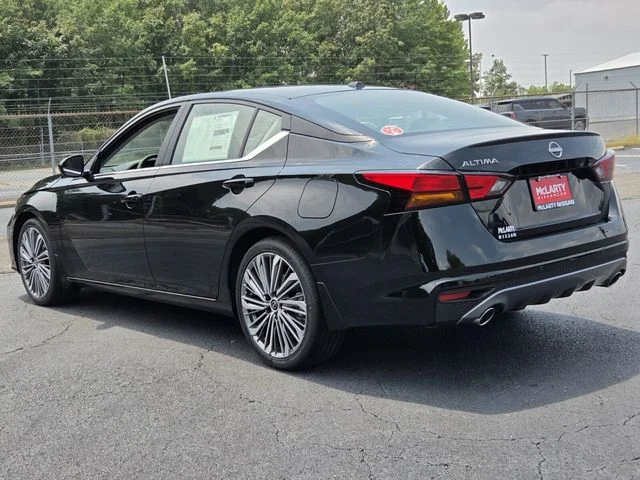 New 2026 Super Black Nissan SV image 3