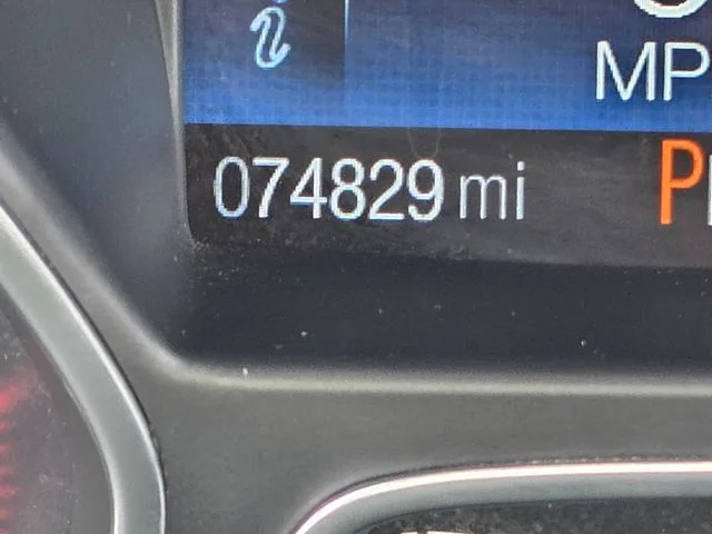 Certified Used 2019 Ingot Silver Ford SE image 23