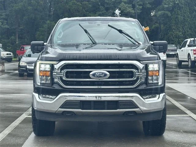 Used 2022 Agate Black Metallic Ford XLT image 16
