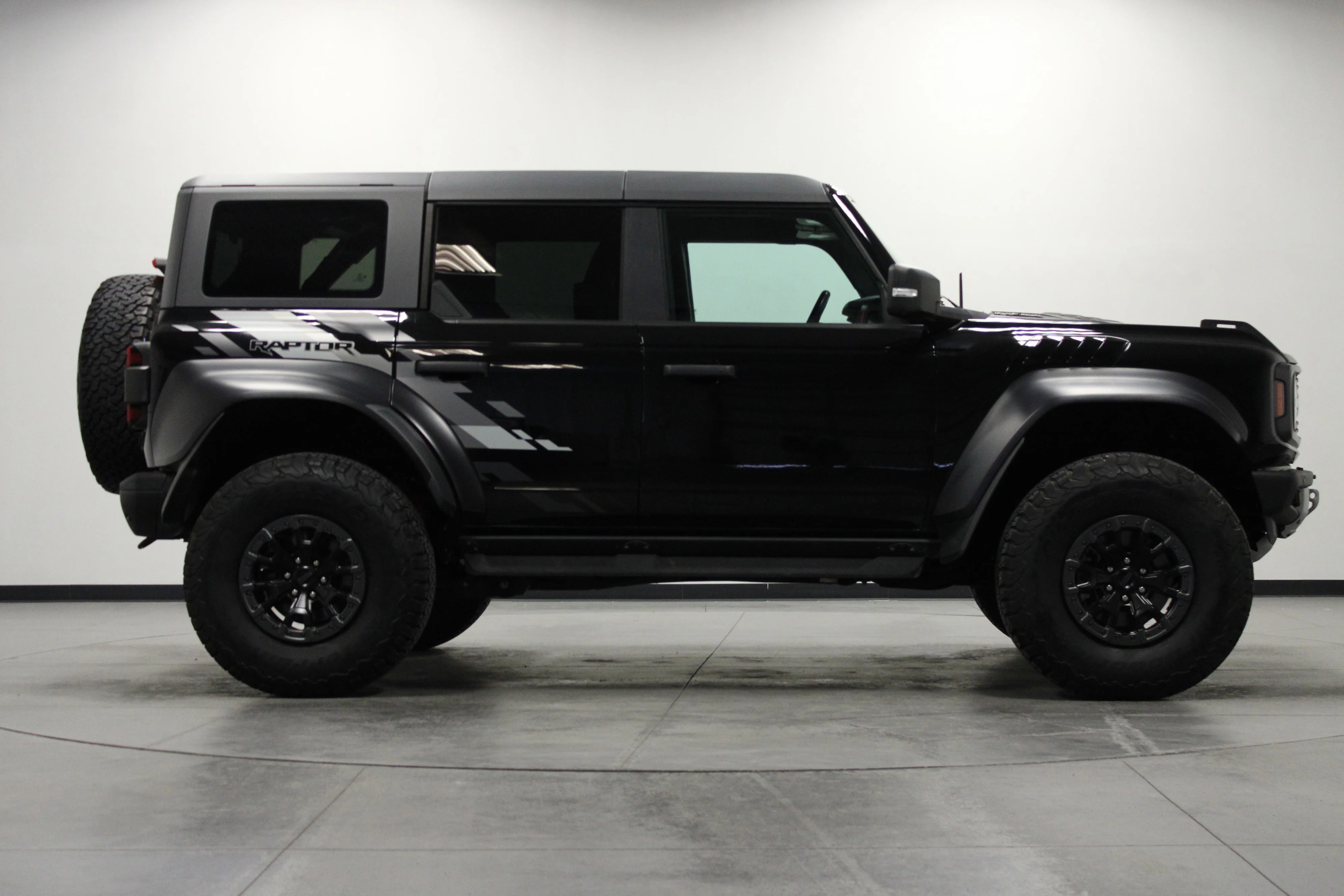 Used 2022 Shadow Black Ford Raptor image 3