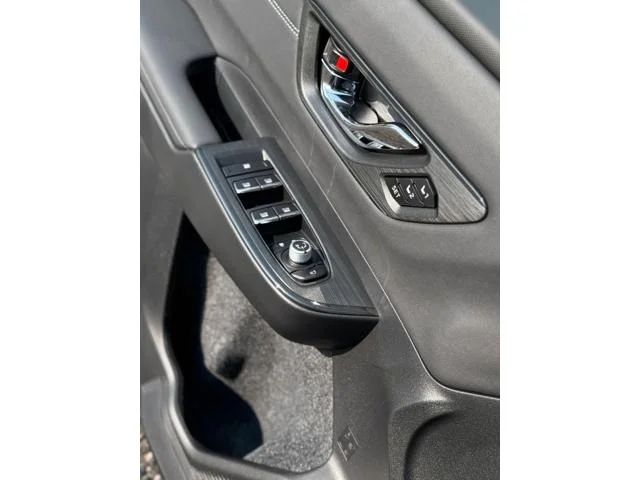 New 2026 ICE SILVER METALLIC Subaru Touring XT image 38