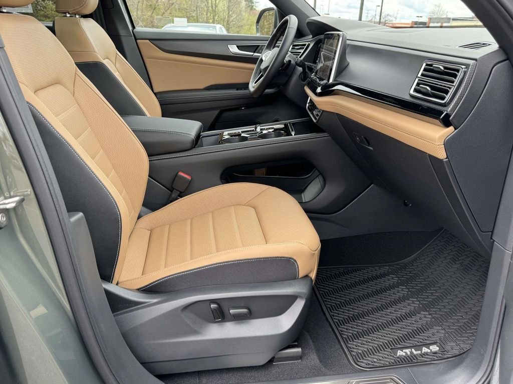 New 2026 Green Volkswagen 2.0T SEL image 16