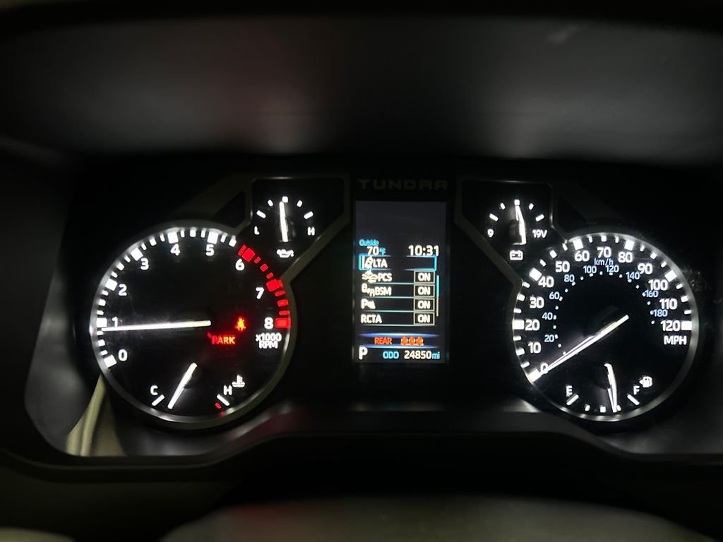 Used 2025 White Toyota SR5 image 22