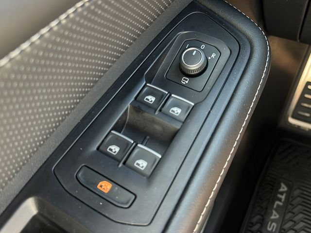 Used 2024 Gray Volkswagen 2.0T SEL Premium R-Line image 18