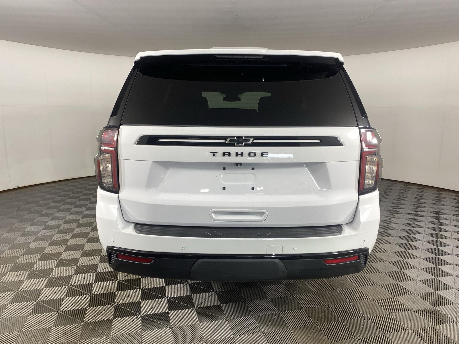 Used 2023 Summit White Chevrolet Z71 image 6