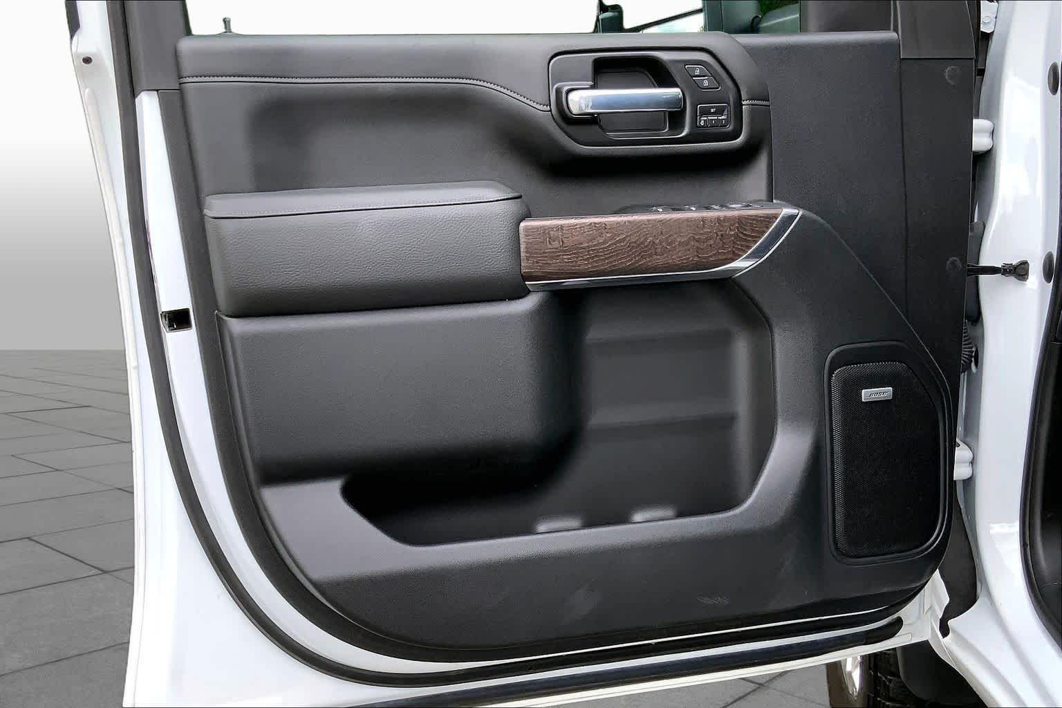 Used 2021 Summit White GMC Denali image 22