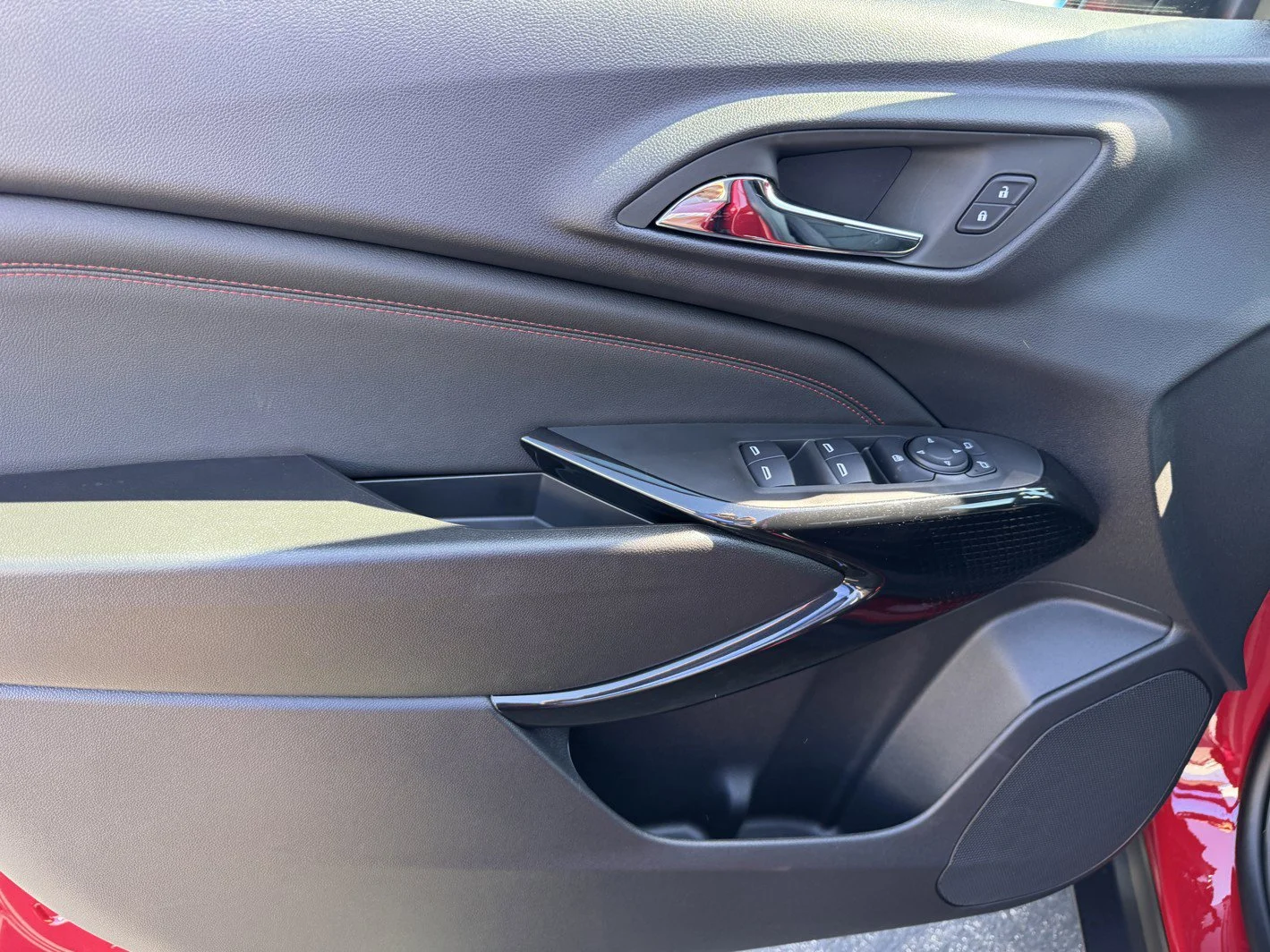 2026 Chevrolet Trax RS - Photo 15