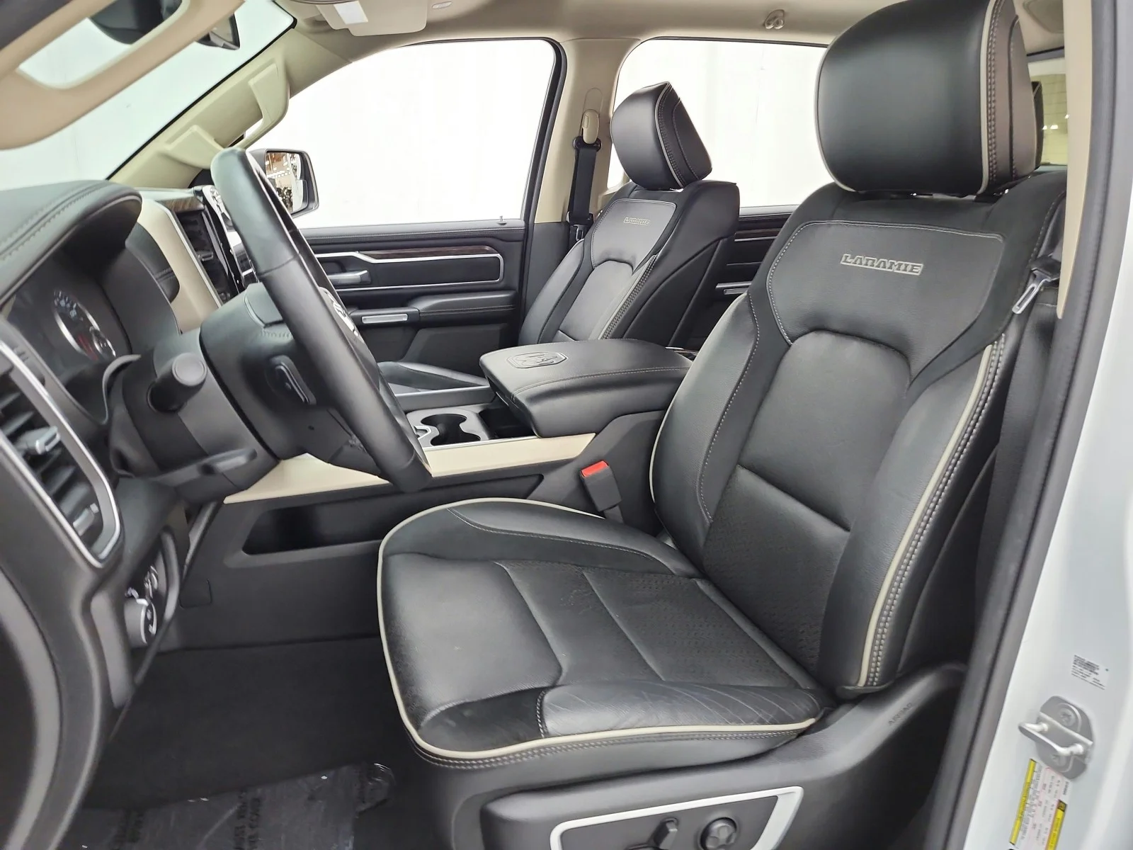 Used 2019 Ivory White Tri-Coat Pearlcoat Ram Laramie 4x2 Crew Cab 5