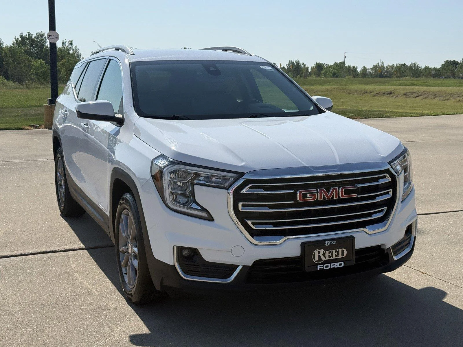 Used 2024 GMC Terrain SLT with VIN 3GKALPEG0RL165982 for sale in Kansas City