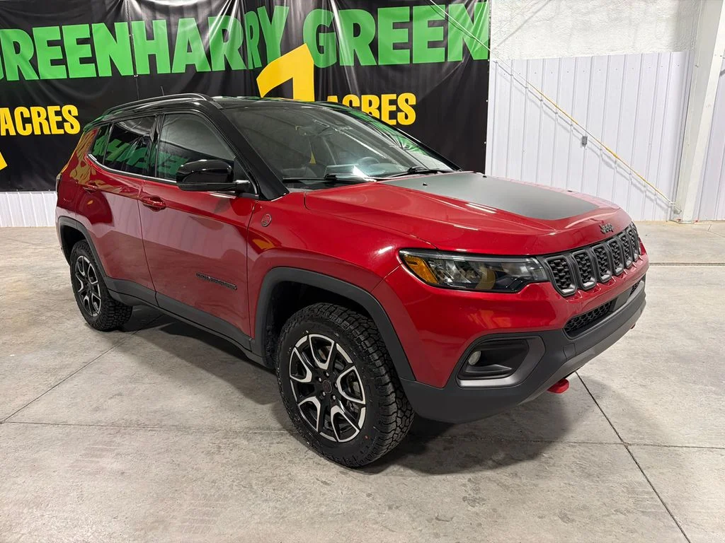 Certified Used 2025 Red Hot Pearlcoat Jeep Trailhawk image 3