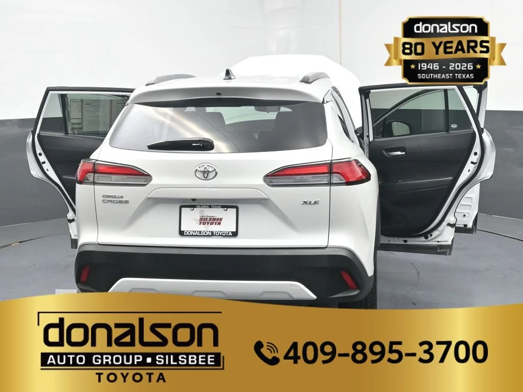 Used 2025 Beige Toyota XLE image 29