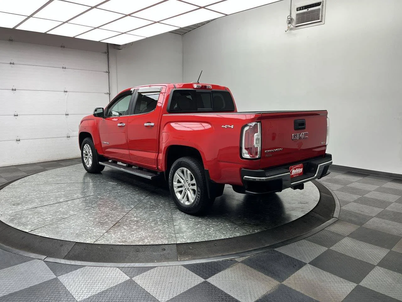 Used 2016 GMC Canyon SLT with VIN 1GTG6DE30G1163131 for sale in Fond Du Lac, WI