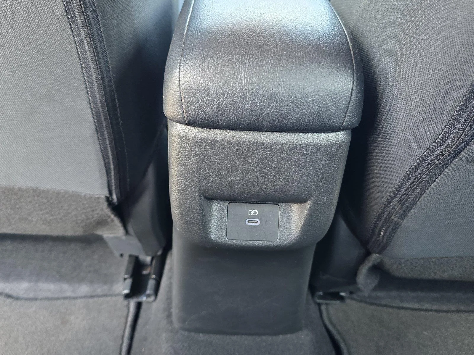 Used 2025 Brilliant Silver Metallic Nissan SV image 27