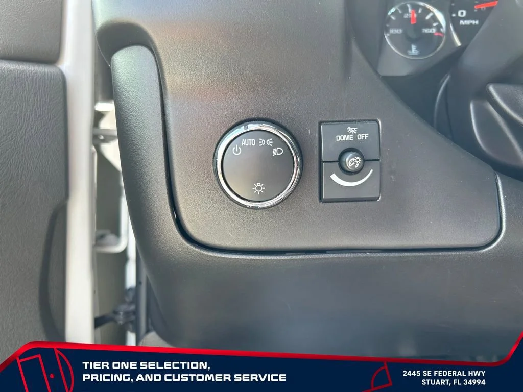 Used 2024 Summit White Chevrolet WT image 17