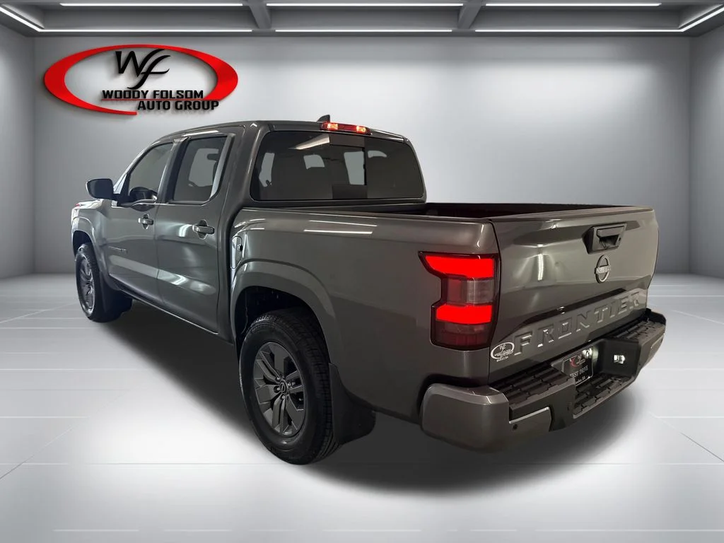 New 2027 Gun Metallic Nissan Crew Cab SV image 8