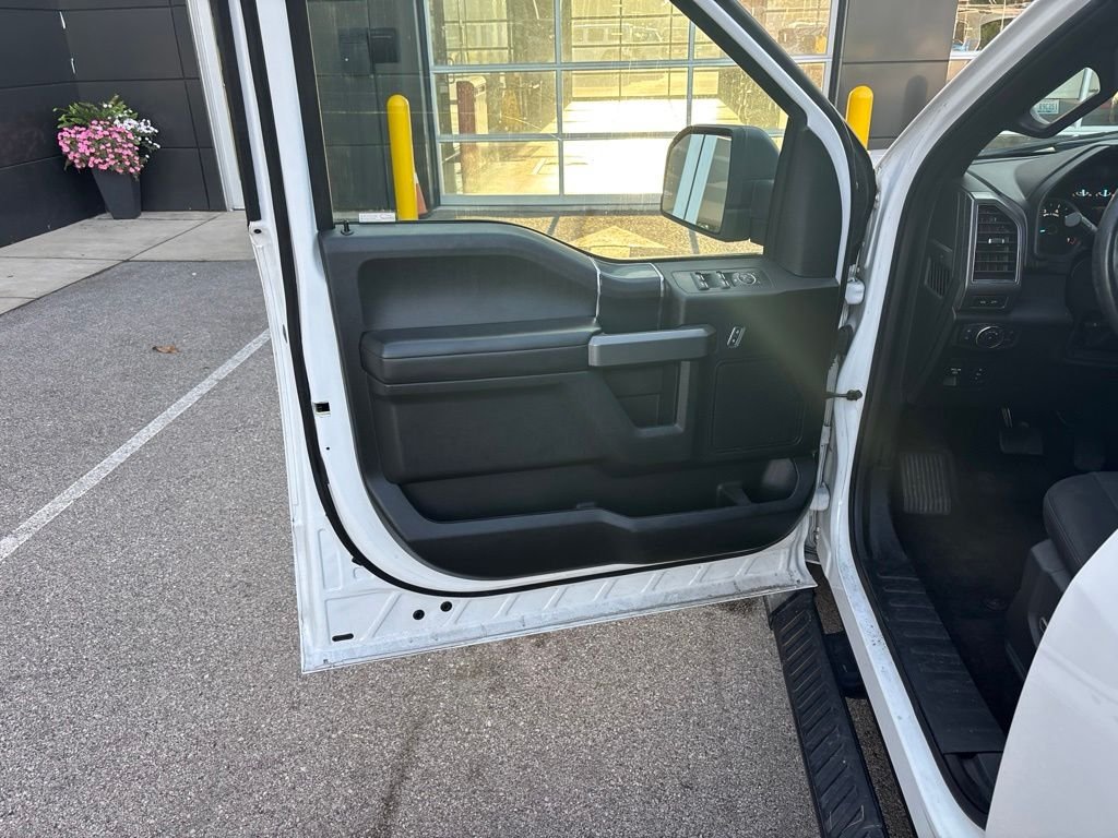 Used 2018 White Ford XLT image 23