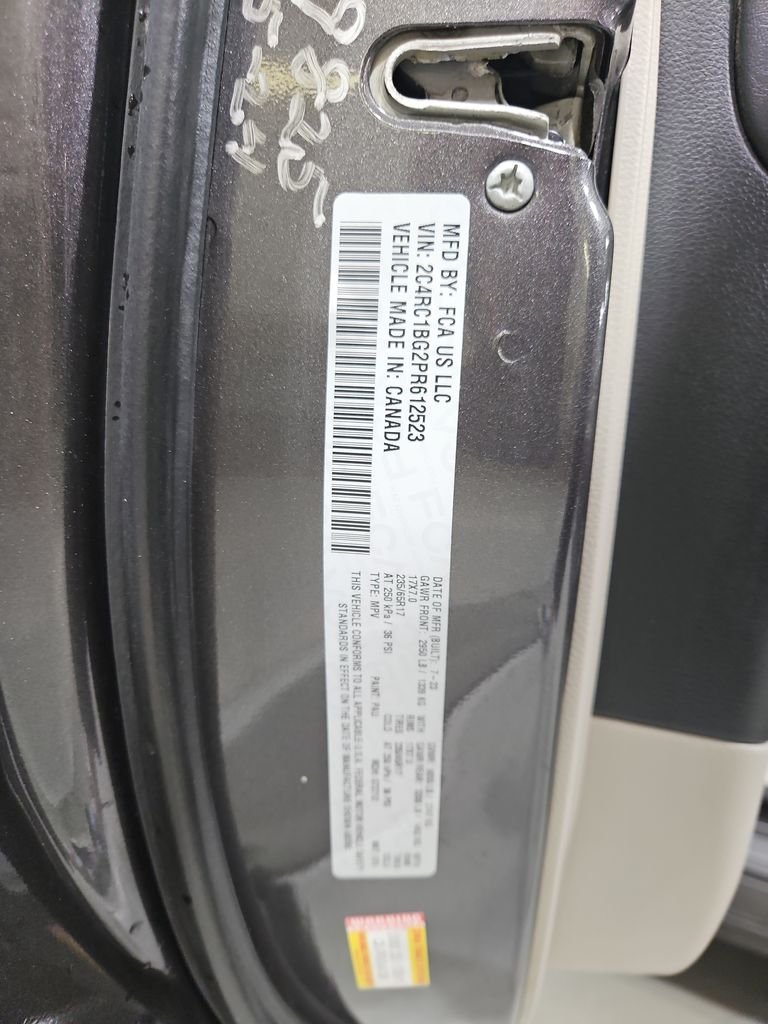 Used 2023 Gray Chrysler Touring L image 29