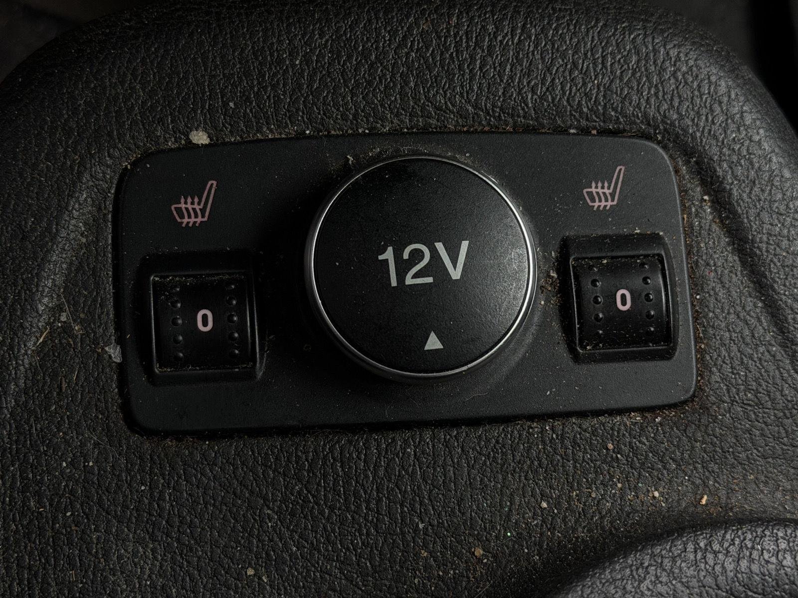 Used 2016 Magnetic Metallic Ford Titanium image 8