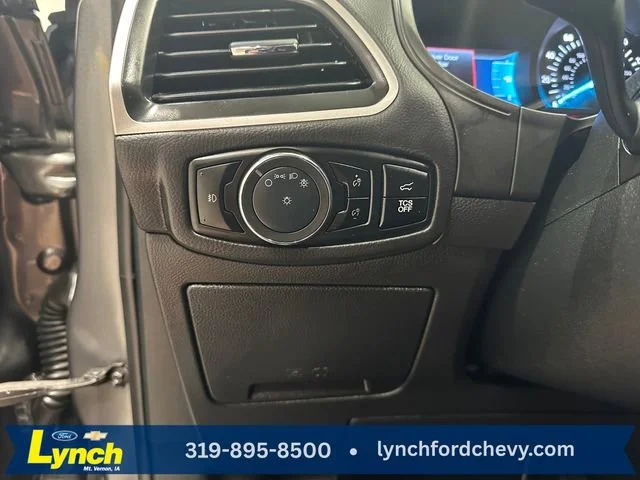 Used 2024 Gray Ford SEL image 17
