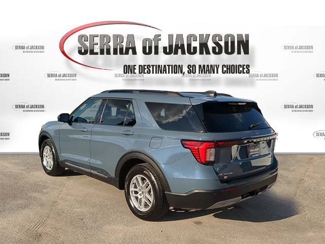 Used 2025  Ford Active image 7