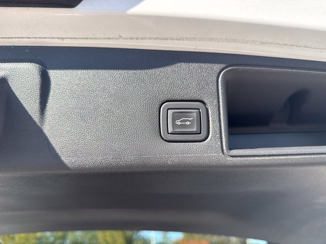 2022 GMC Terrain SLT - Photo 33