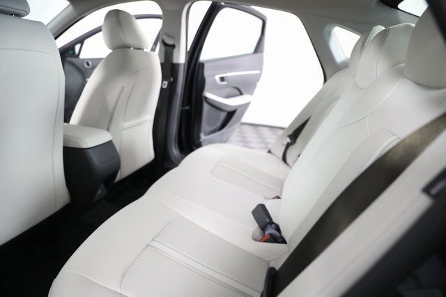 New 2026 Blue Hyundai SE image 19