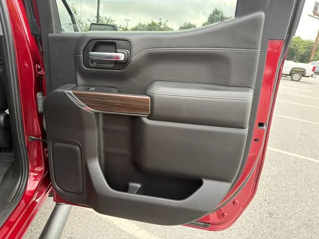 Used 2020 CAJUN RED TINTCOAT Chevrolet LT Trail Boss image 16