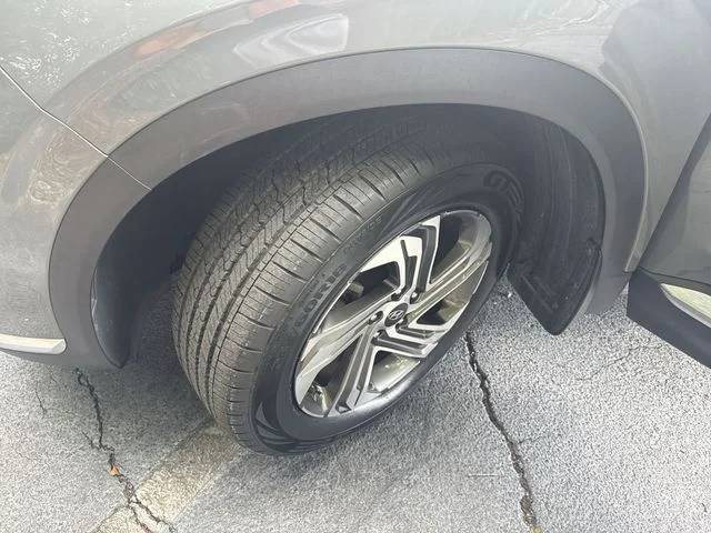 Used 2021 Gray Hyundai SEL image 34