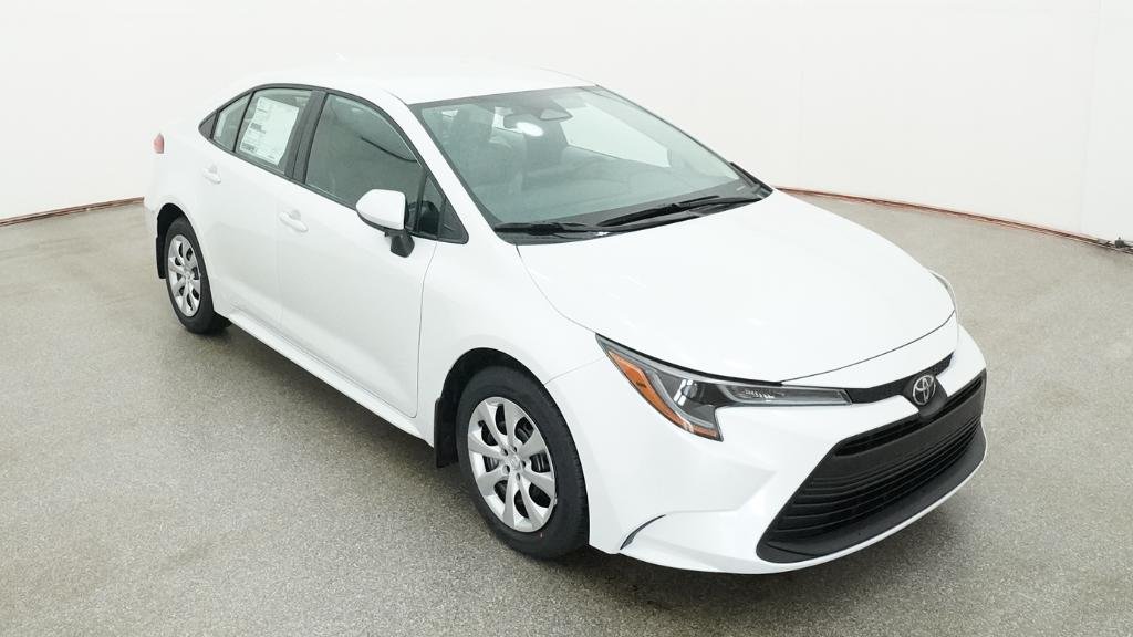 New 2026 Wind Chill Pearl Toyota LE image 30
