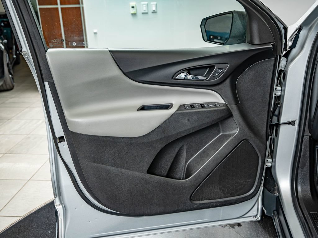 Used 2019 Silver Ice Metallic Chevrolet LS image 18
