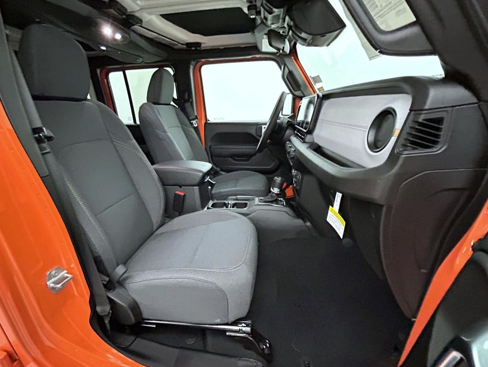 New 2026 Joose Jeep Sport S image 15