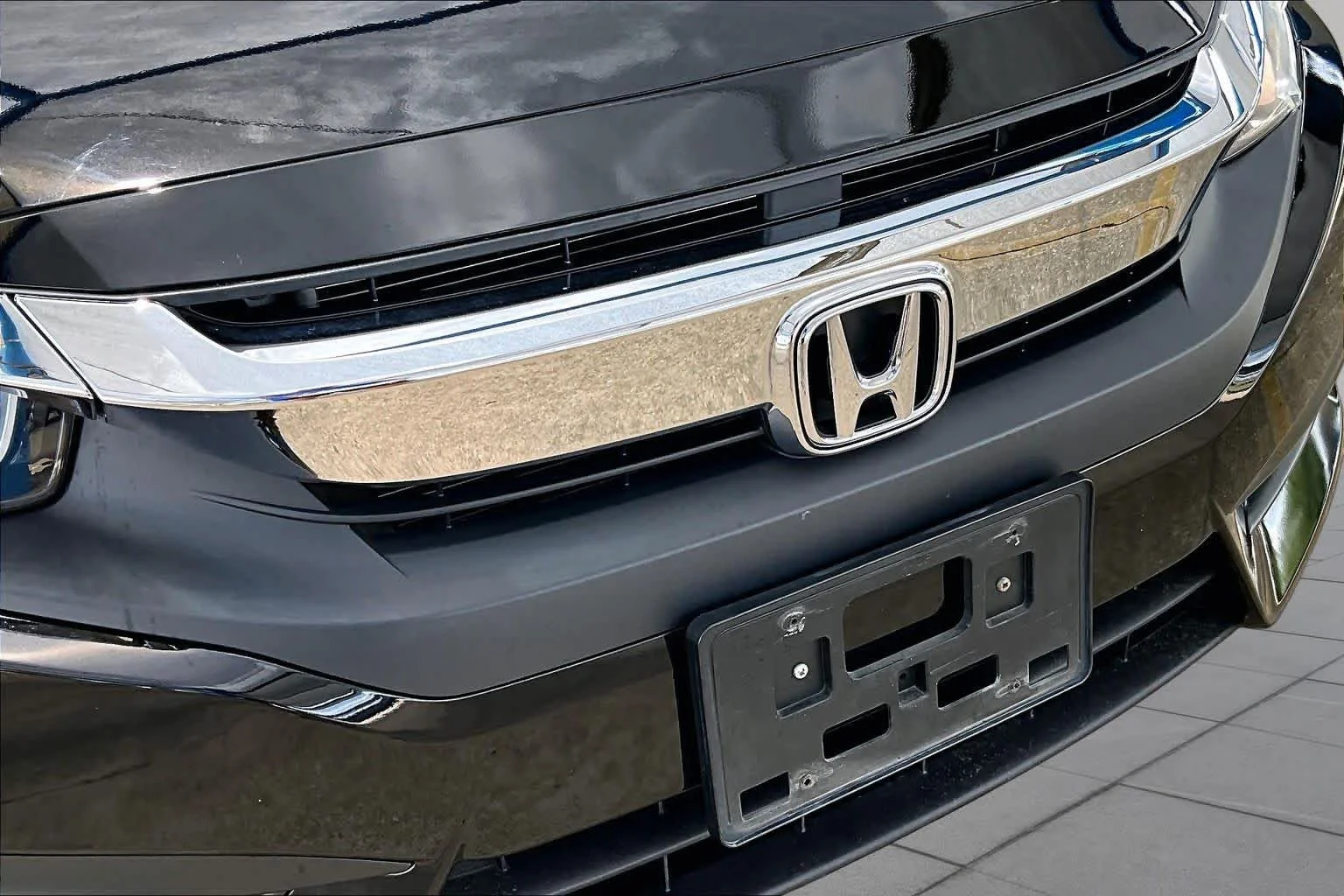 Certified Used 2018 Crystal Black Pearl Honda LX image 29
